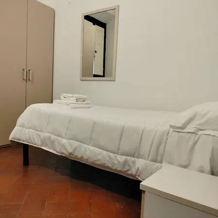 Hotel & Hostel 7 Florence Exterior photo