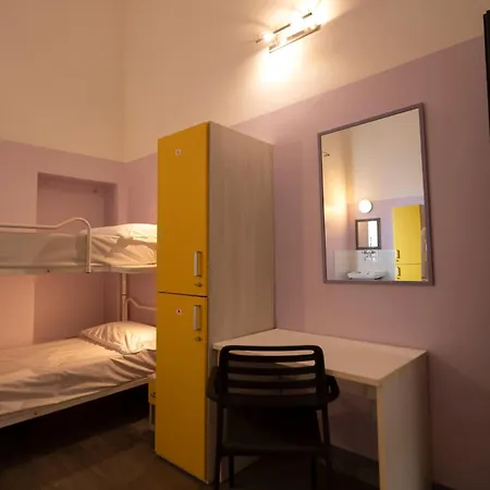 Hotel & Hostel 7 Florence Exterior photo