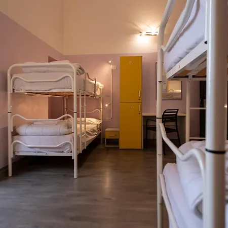 Hotel & Hostel 7 Florence Exterior photo