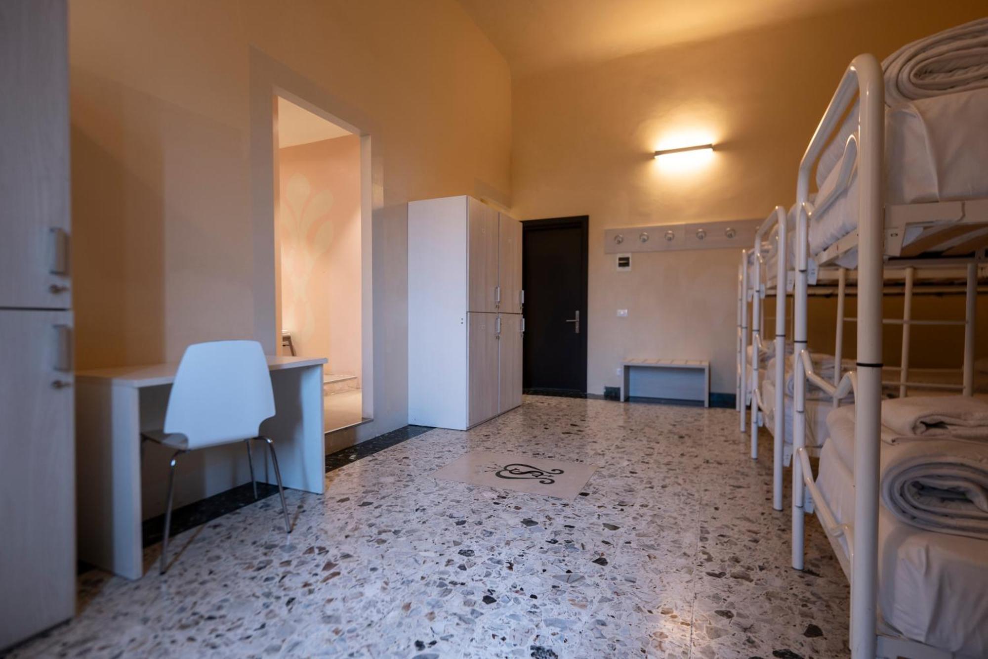 Hostel & 7 Florenz